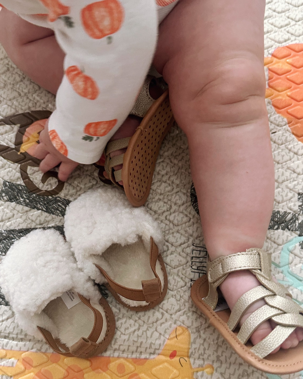 6-9 month shoes 🎀


#baby #babyshoes #babygirl

#LTKBaby #LTKKids #LTKBump