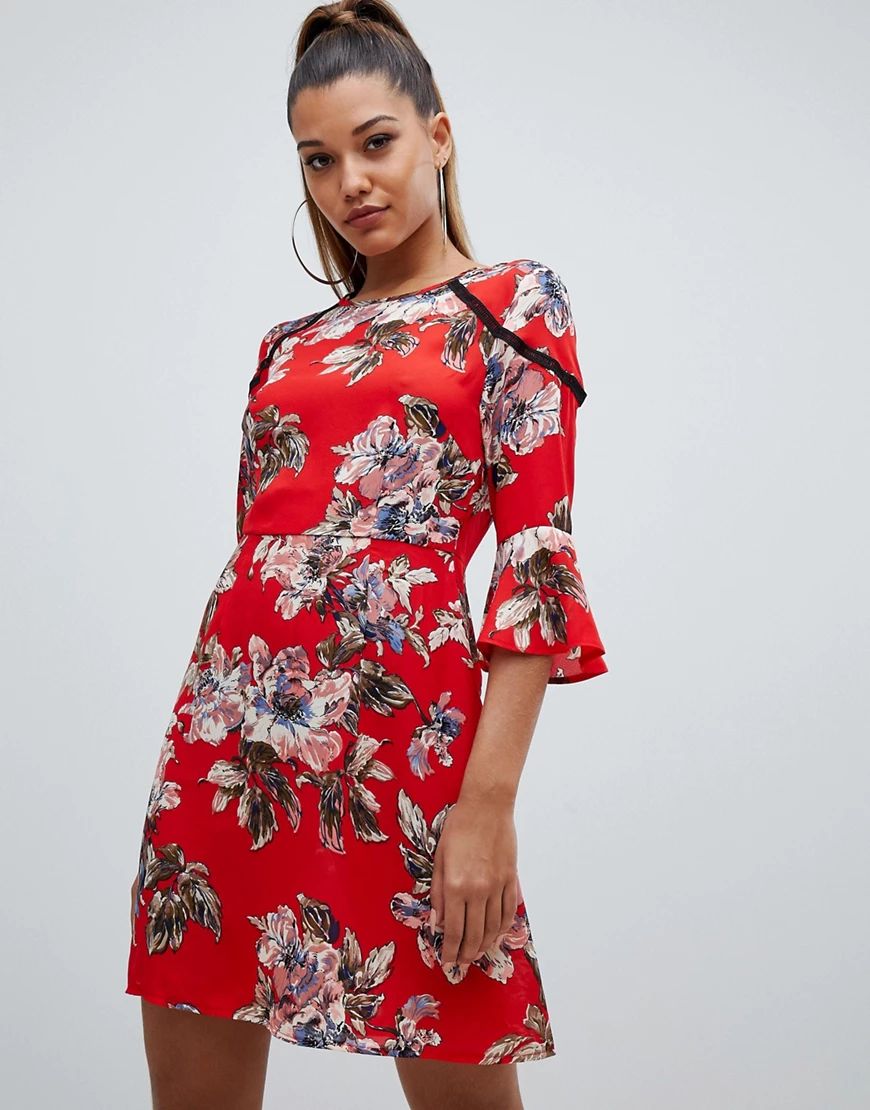 PrettyLittleThing ladder trim frill sleeve dress in red floral | ASOS (Global)