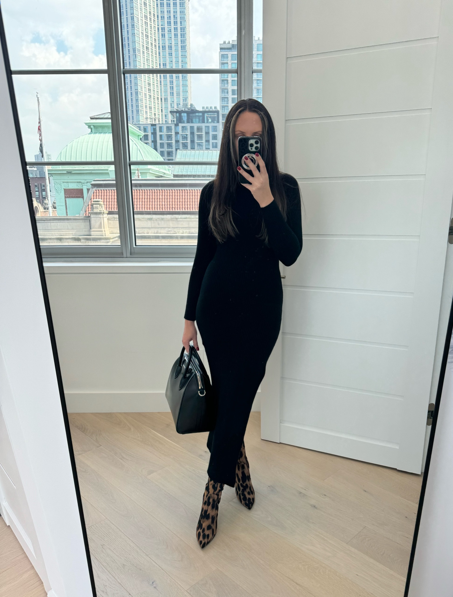 Fall style trends are here. One of my favs is leopard. Pairing leopard booties with all black is a chic but understated way to hop on the trend.  #fallfashion