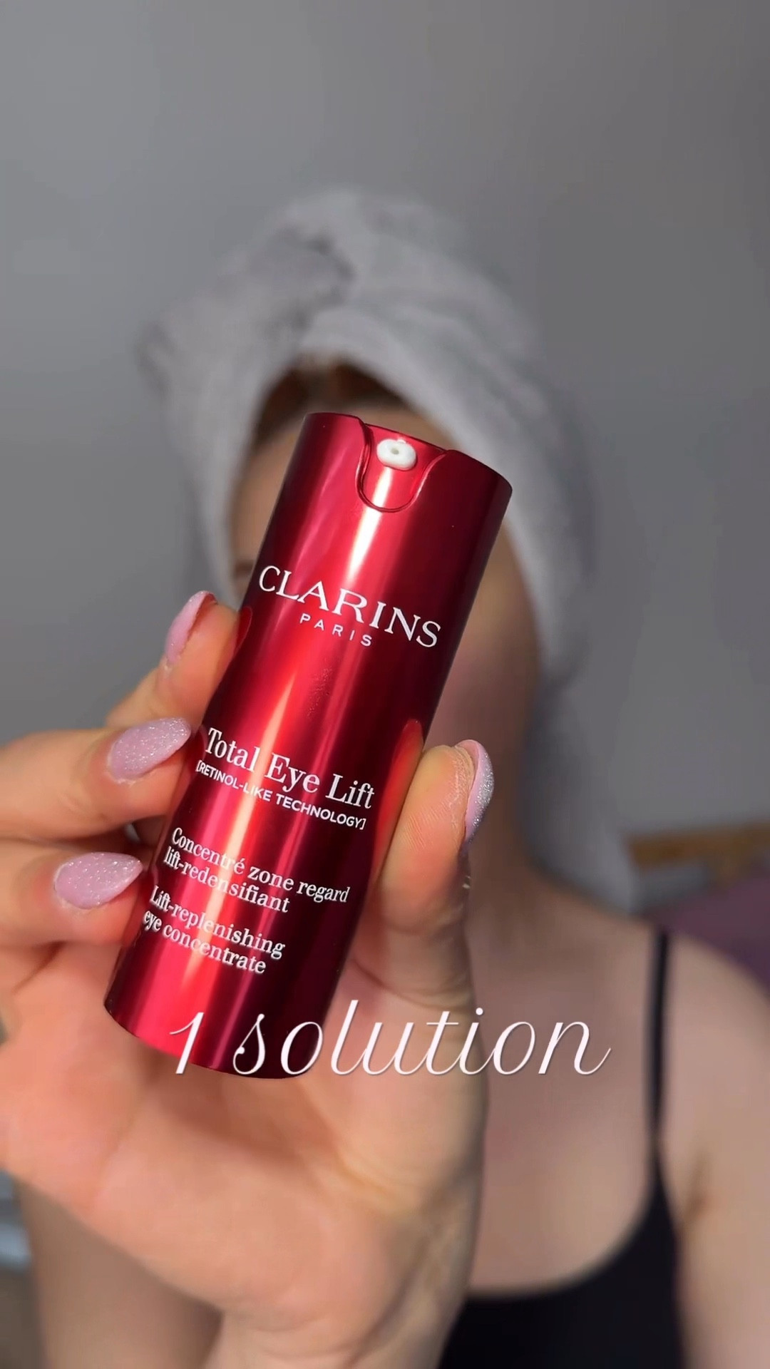 i don't fix my life overnight... but i do fix my under eyes
gifted by Clarins

#fyp #ugccreator #ugc #skincareroutine

#LTKmorningroutine #LTKdayinmylife #LTKselfcare
