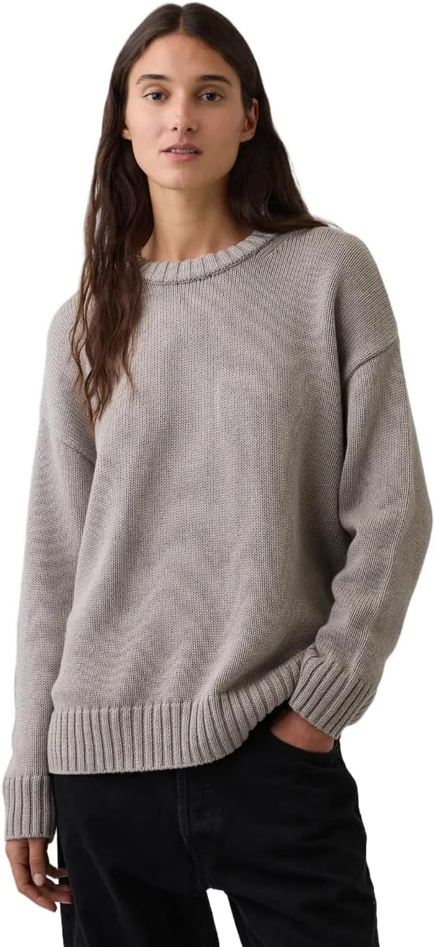 Gap Women's Oversized Boyfriend Cotton Crew Sweater | Amazon (US)