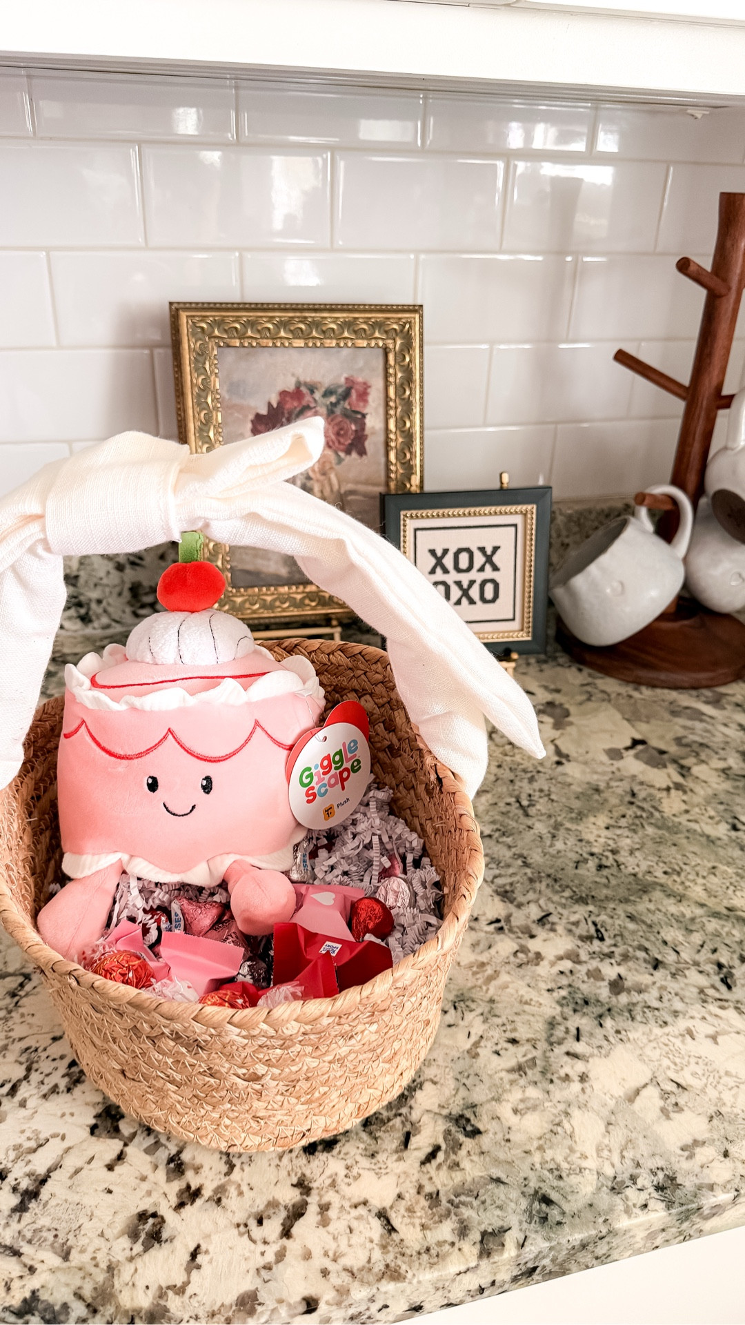 Scroll to shop! Follow for more! 

Valentines Day / Valentine / Kids Gift / Target / Holiday / Gift Idea / Valentine Plushy / Candy / Gift Baskett

#LTKValentine #LTKdayinmylife #LTKmomlife
