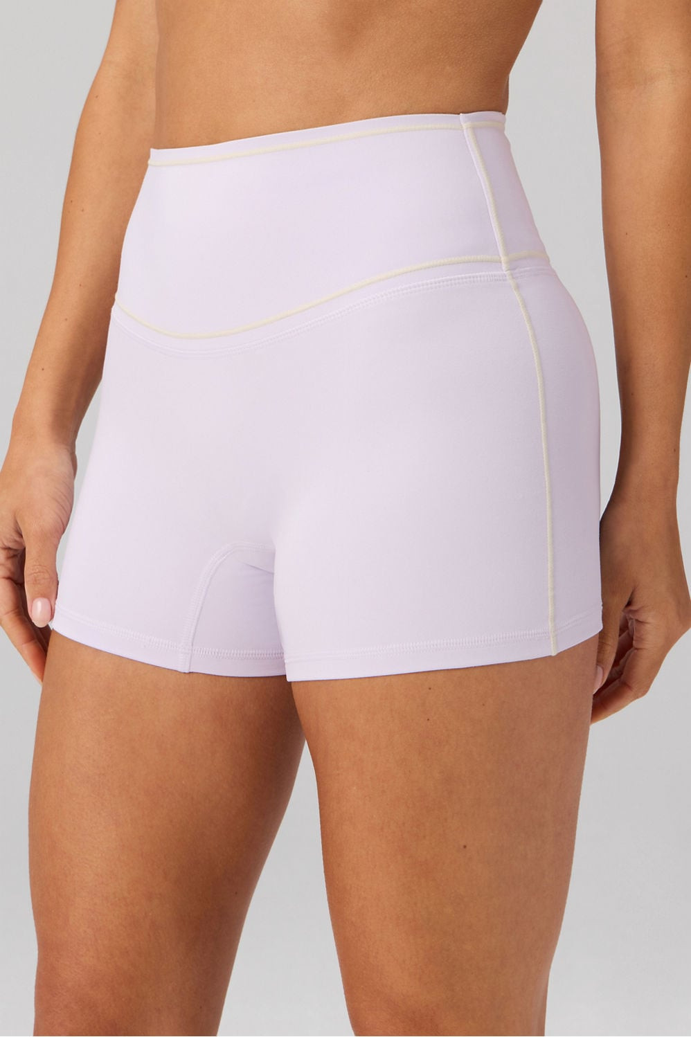 The No-Seam PureLuxe TLC Short 4" | Fabletics