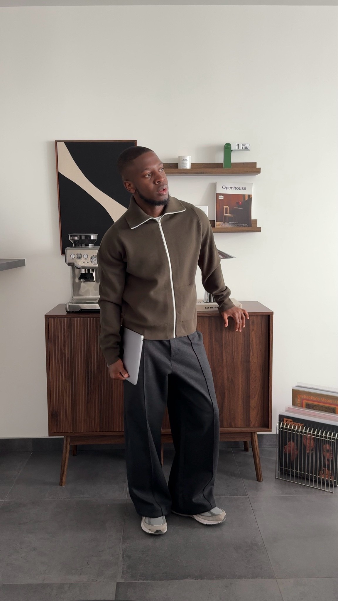 I’m 1m70 and I wear size L for the knit and L for the pants

#LTKautumn #LTKmens #LTKworkwear