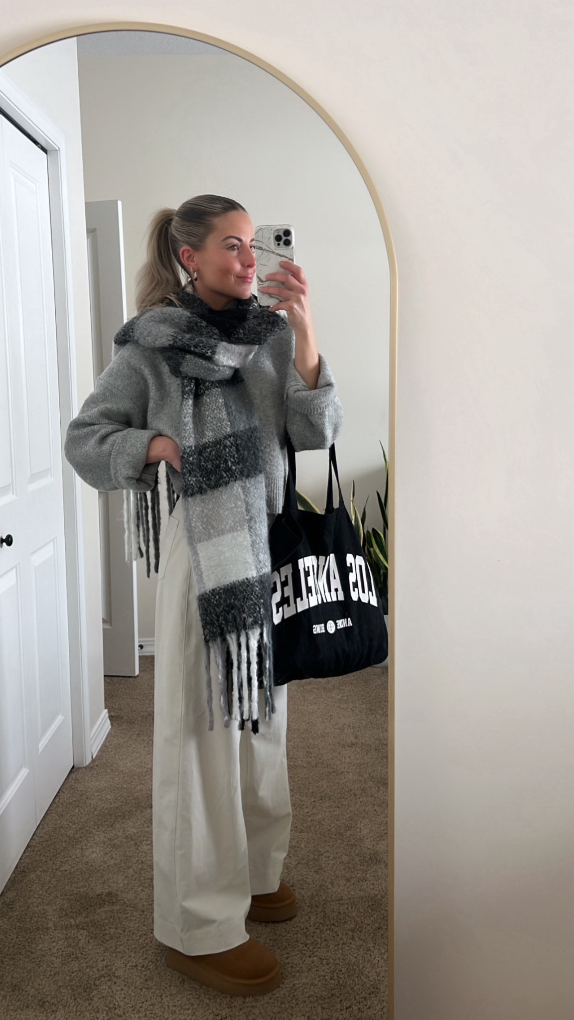 Scarf Era ❄️❄️



#LTKcanada #LTKstyletip #LTKwinter