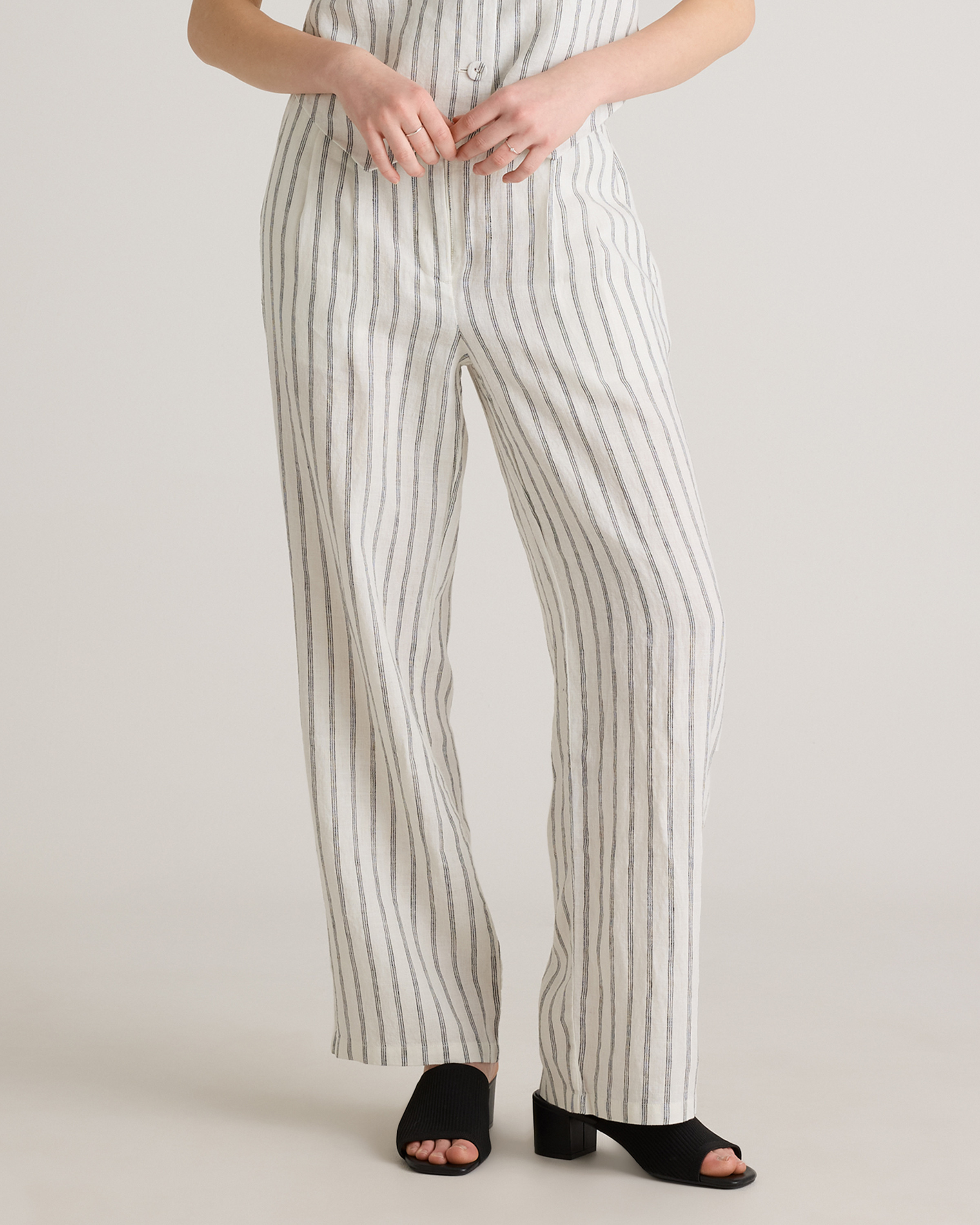 Quince | Women's 100% European Linen Pleated Trouser in Oatmeal / Black Stripe, Size 10 | Quince
