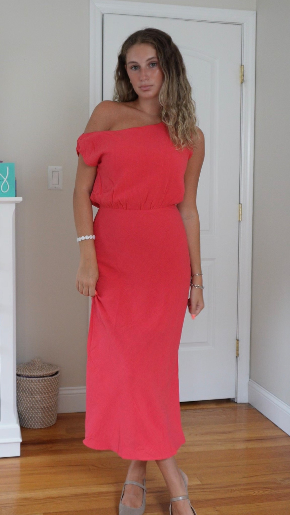 I found the most chic dress from LULUS!!


#LTKBeauty #LTKStyleTip #LTKFindsUnder100