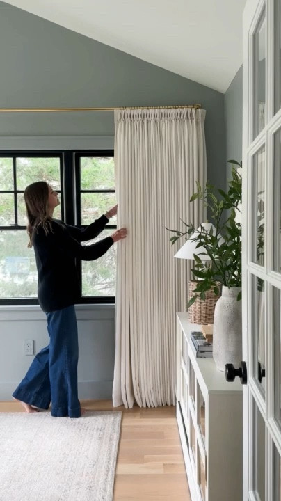 My bestselling curtain rod completes the look of my living room! All linked below!

Curtain details:
Fabric: Liz Linen
Color: Ivory White 
Hanging Header Style: Triple Pleat
Single Panel Width: 150” wide
Single Panel Length (Height) in Inch: 90” long
Lining Type:Room Darkening, Shading Rate 70%-85%
Body Memory Shaped: Yes
Number of panels: 2


#LTKFindsUnder50 #LTKHome #LTKStyleTip