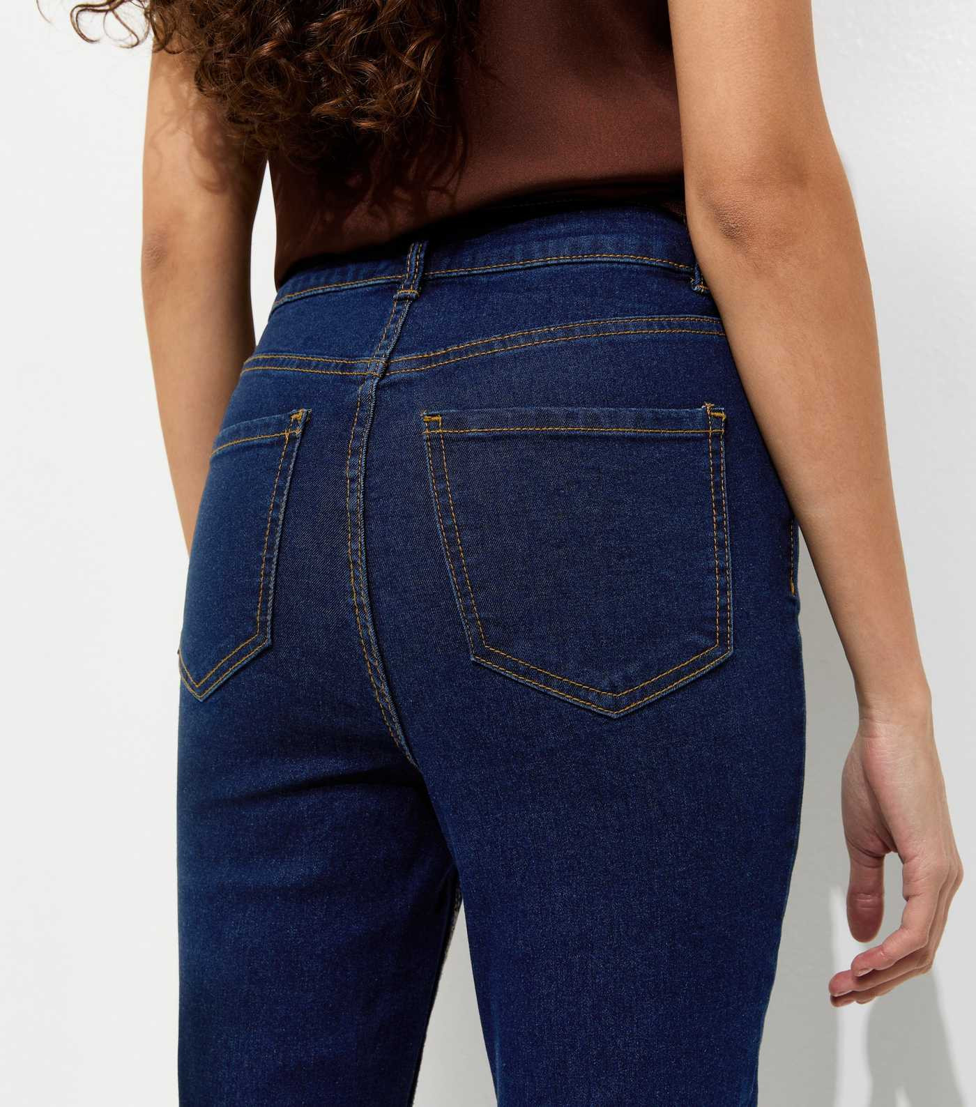 Indigo Wash Waist Enhance Quinn Bootcut Stretch Denim Jeans | New Look | New Look (UK)