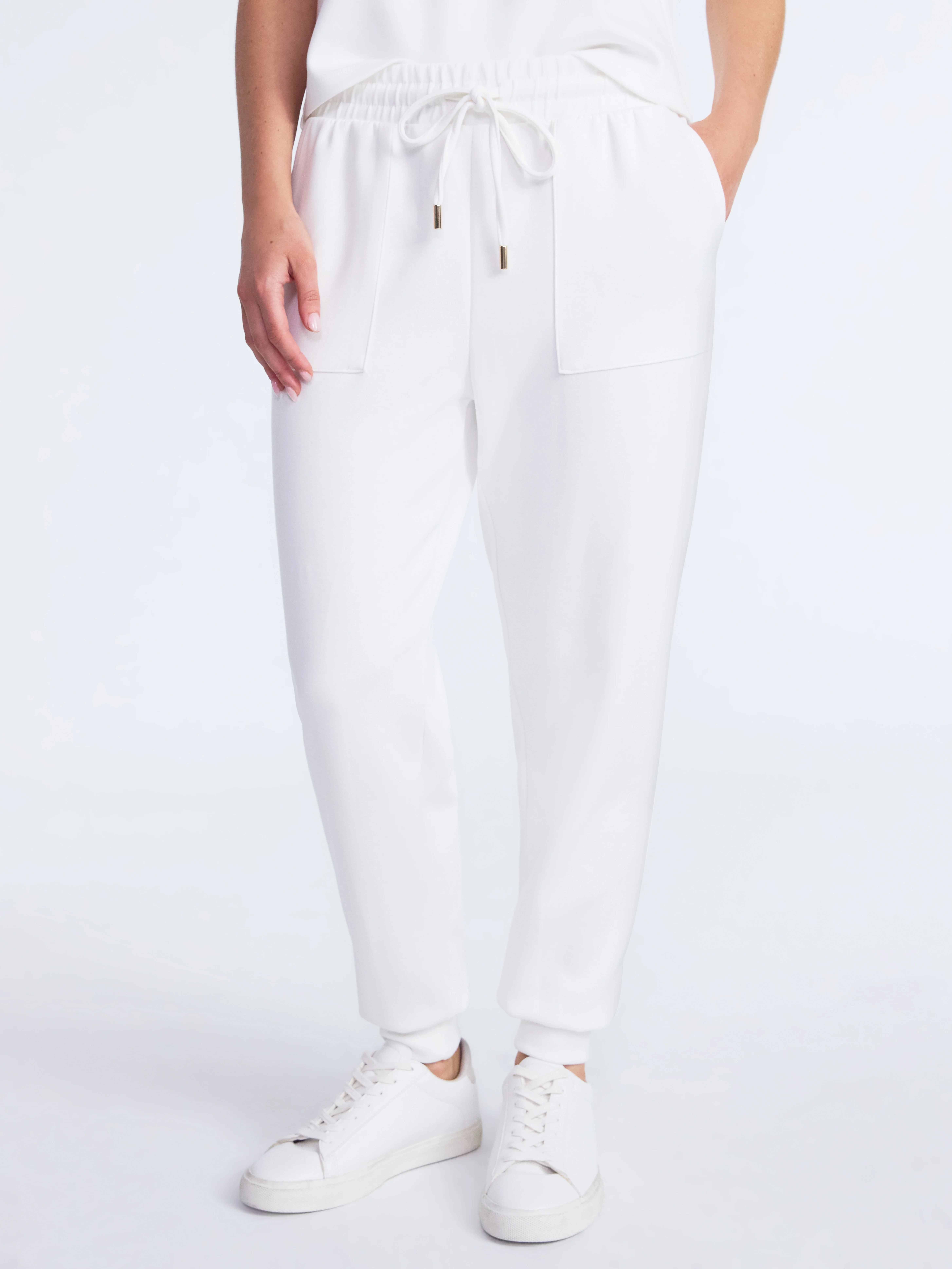 Scoop Women's and Women's Plus New Scubaknit Jogger Pants, Sizes XS-4X | Walmart (US)