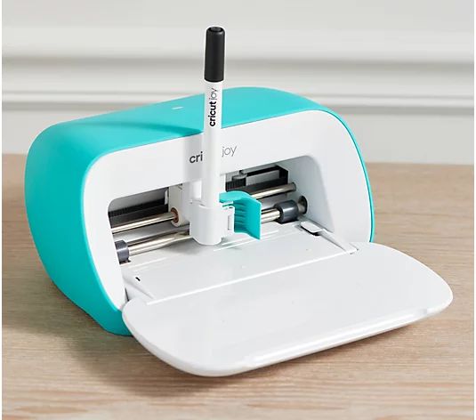 Cricut Joy Smart Cutting Machine with Smart Materials and Pens Set - QVC.com | QVC