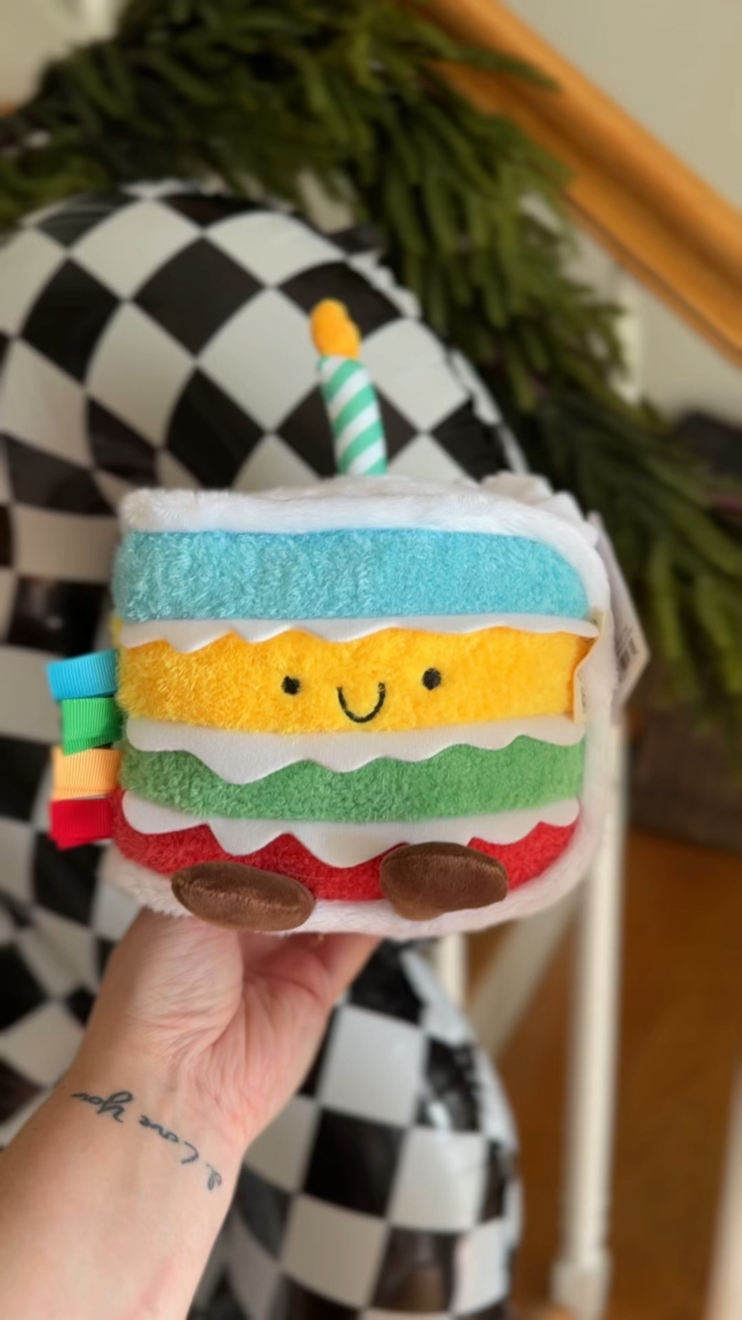 The cutest slice of cake you ever did see 🍰 
Linked below 👇🏼 



#LTKFamily #LTKBaby #LTKKids