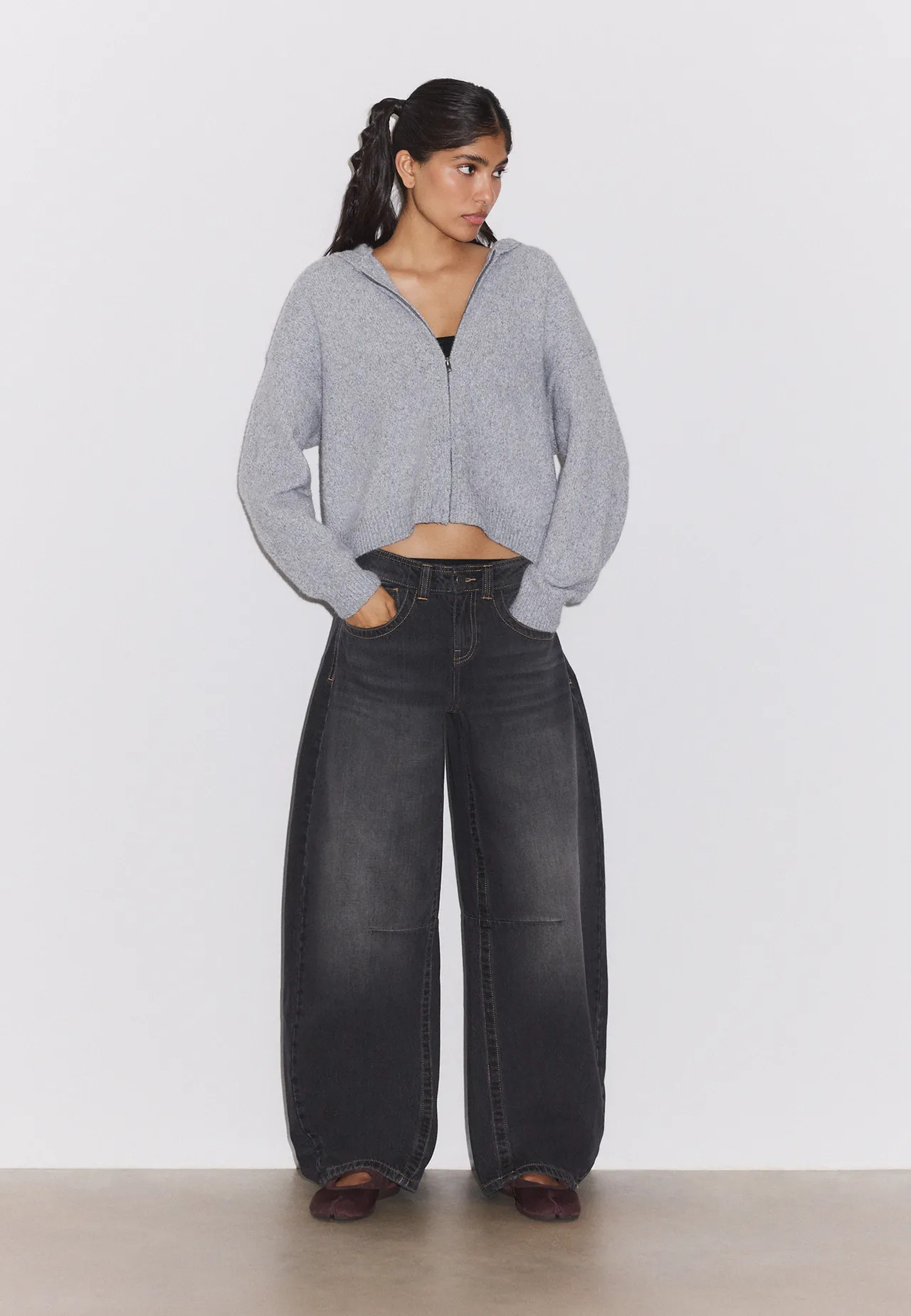 Zipped hooded knit cardigan - Women's fashion | Stradivarius United Kingdom | Stradivarius (UK)