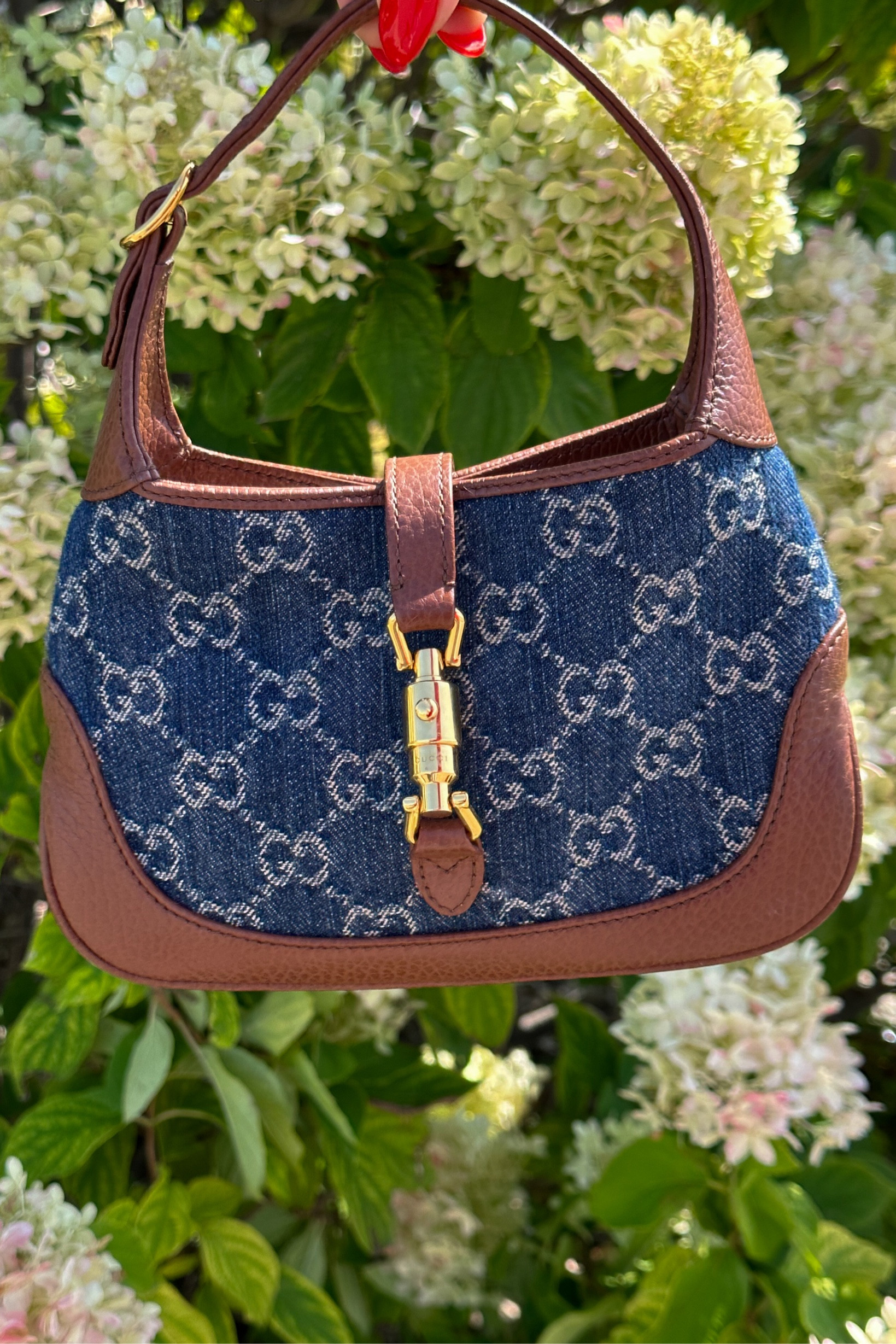 the perfect bag for fall 🍂 

#LTKItBag #LTKFallSale #LTKNYFW