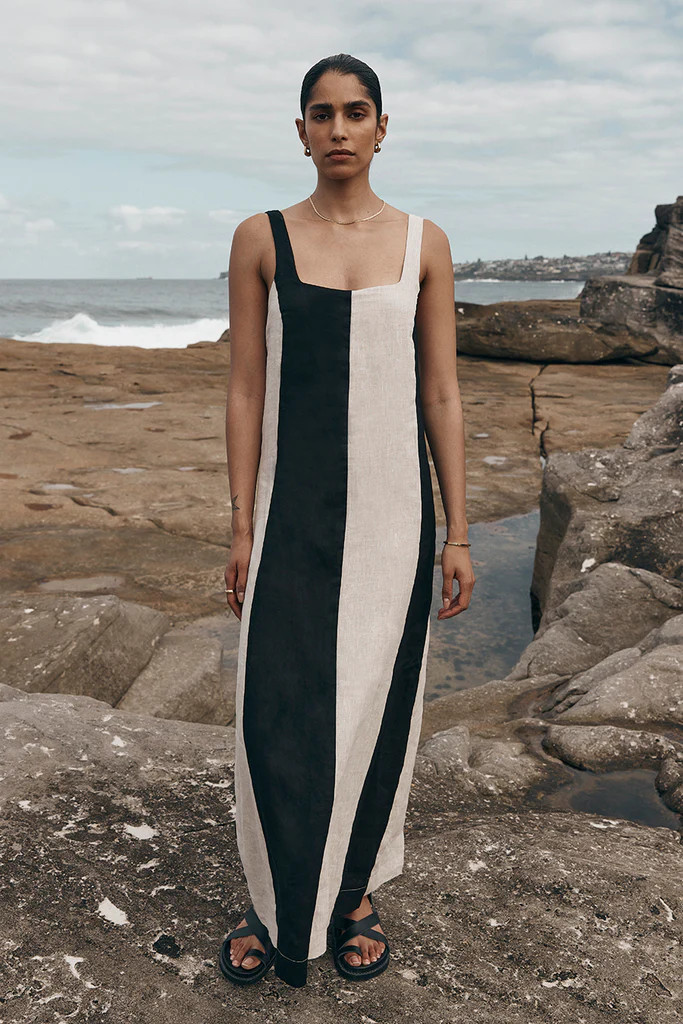 AGI NATURAL COLOUR BLOCK MAXI DRESS | DISSH