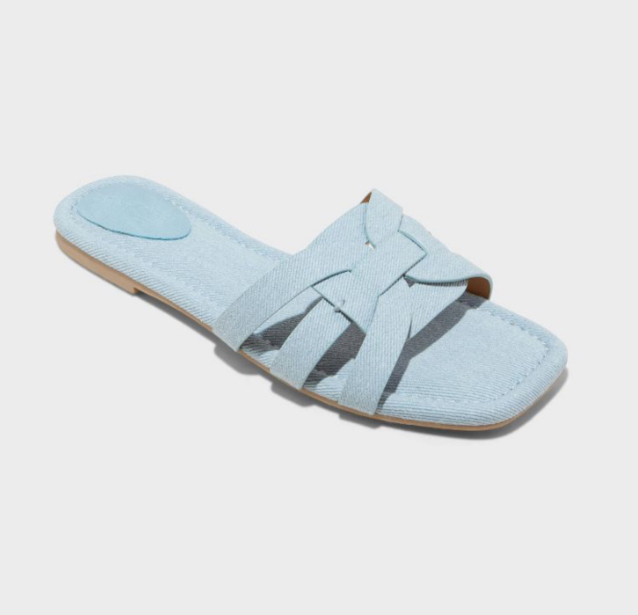 These cute #sandals are #under25 #under20 from #target in tons of colors love the #blue #targetfind #spring #shoe

#LTKstyletip #LTKshoecrush #LTKfindsunder50