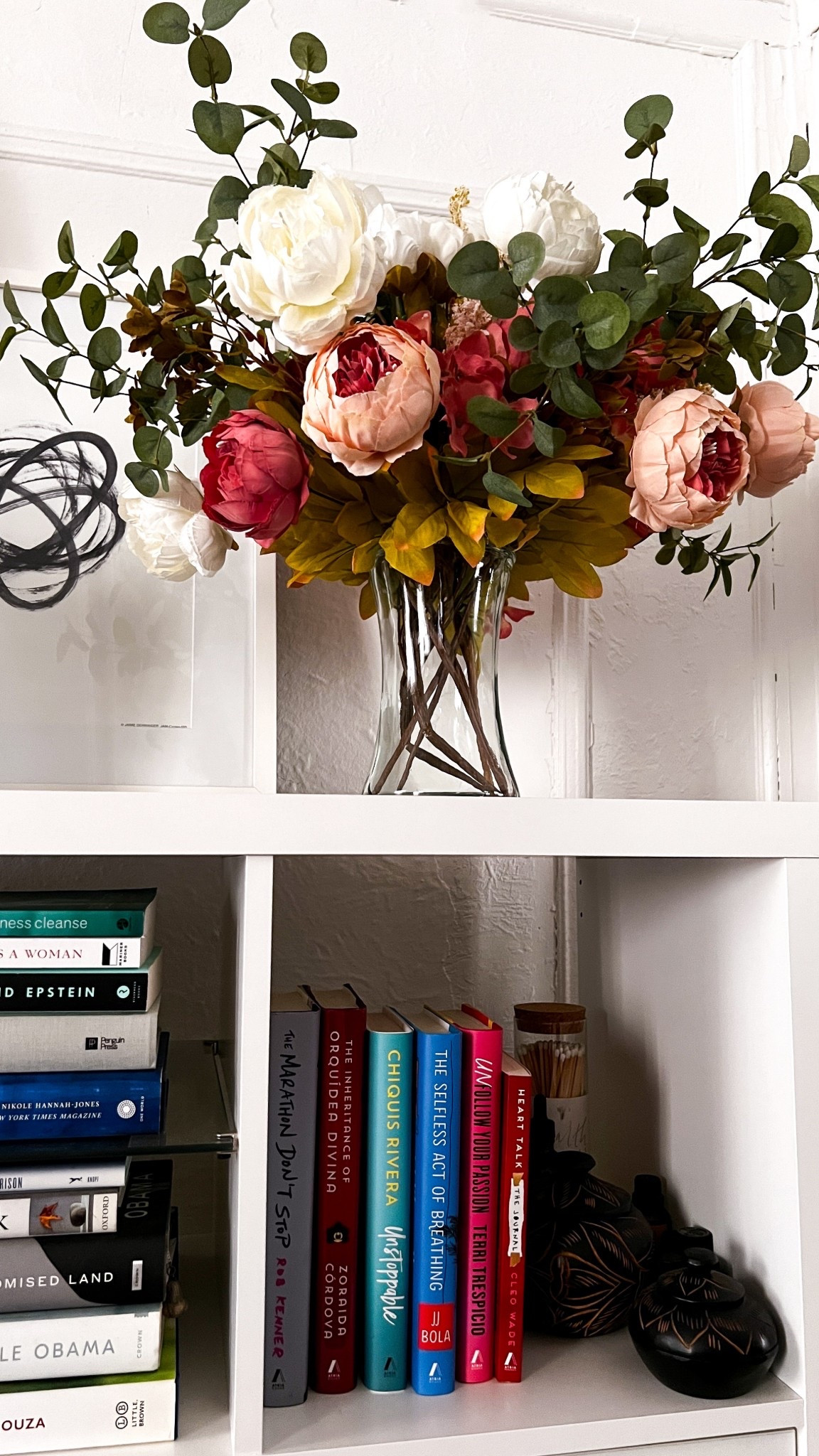 Home decor, home organization, Ikea Kallax storage unit, faux flowers, artificial flowers, Amazon Find 

#LTKHome #LTKFindsUnder50 #LTKSeasonal