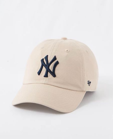 NY Yankees cap hat - American Eagle 🦅 

#LTKFestival #LTKover40