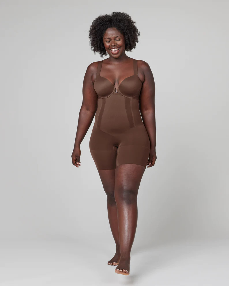 OnCore High-Waisted Mid-Thigh Short | Spanx