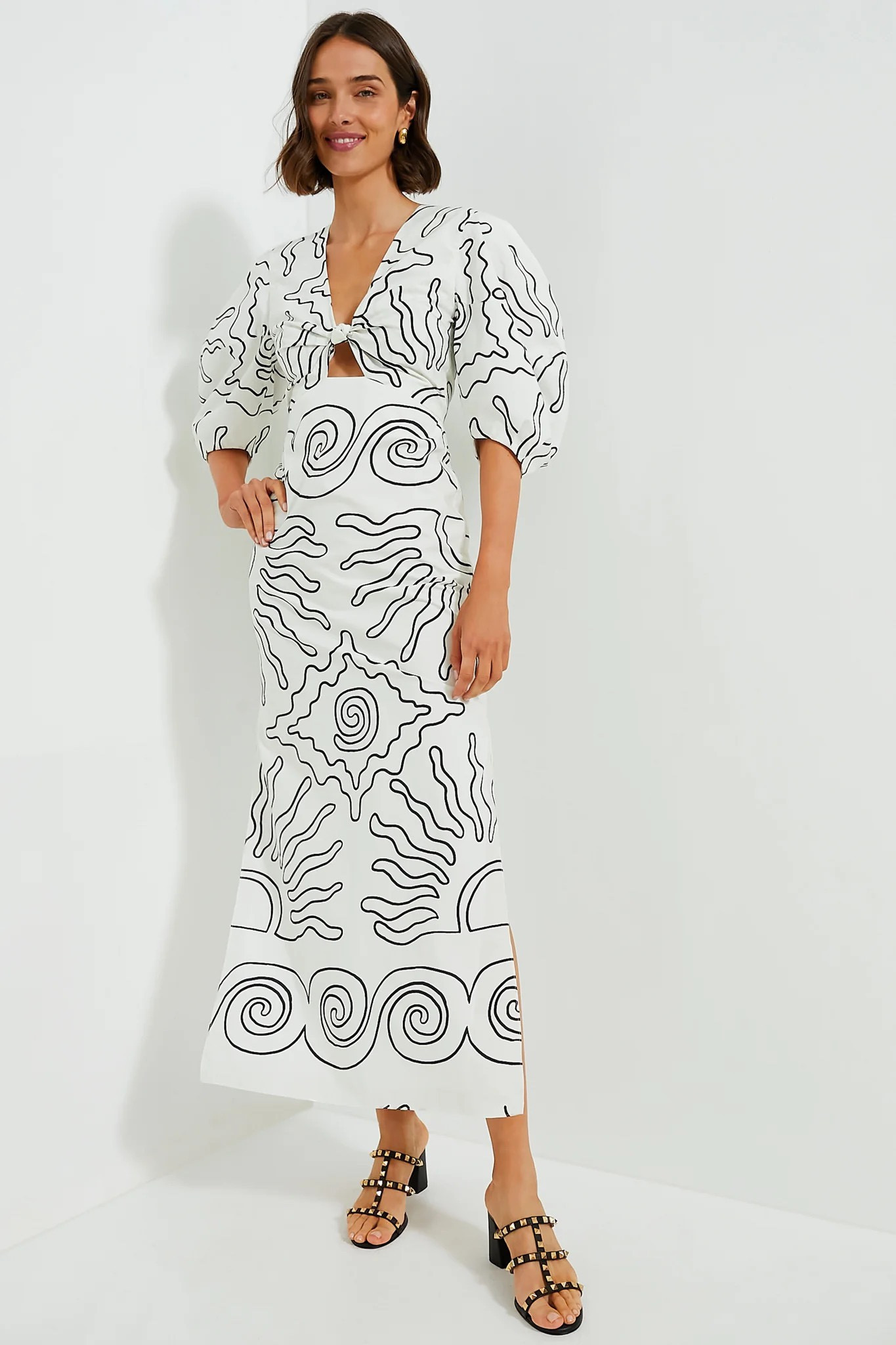 Inspiring Classic Style 💫 Loving Lately 🤍

#LTKStyleTip #LTKItBag #LTKOver40