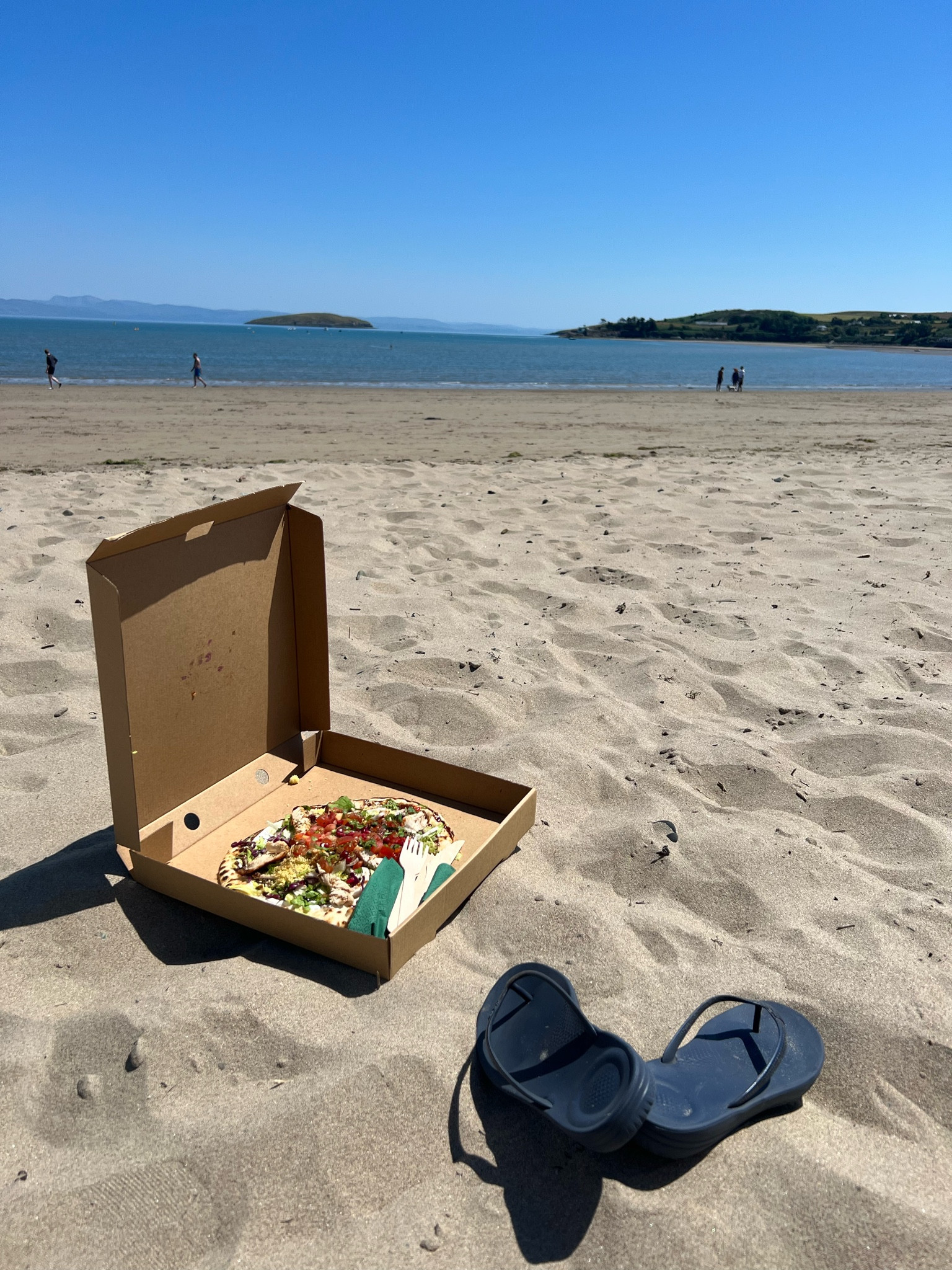 flip flops by fitflop 
#summer #beachwear 

#LTKSeasonal #LTKstyletip #LTKeurope