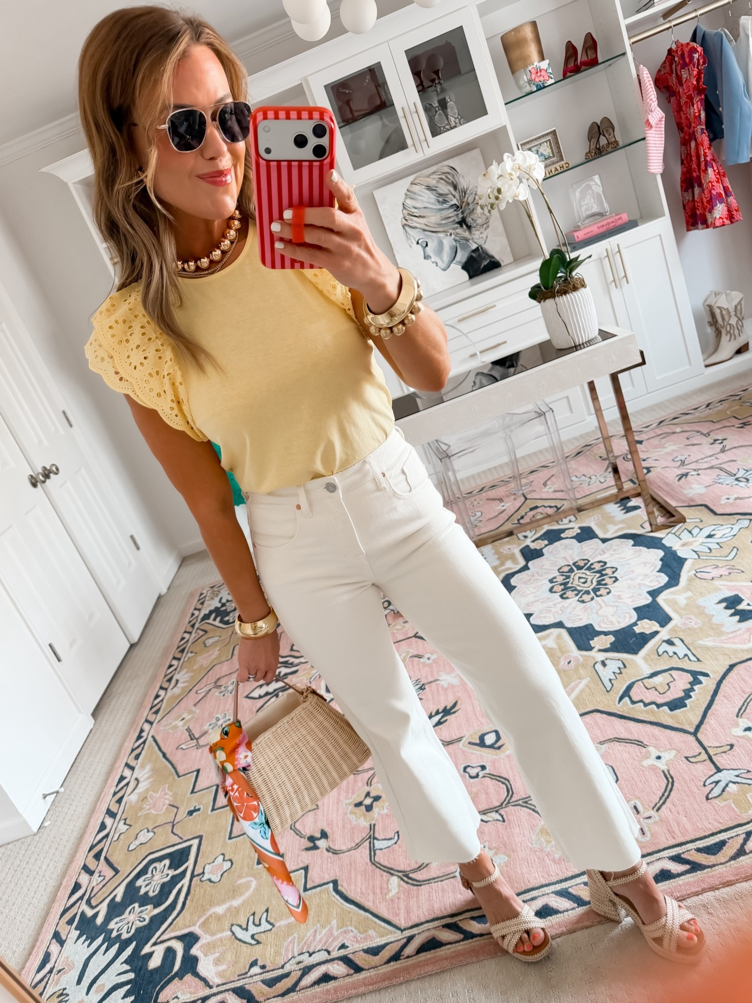 These jeans fit absolutely amazing! Cannot or highly recommend them. I’m wearing a size 25. Wearing a size small top. LAUREN15 for first time customers.