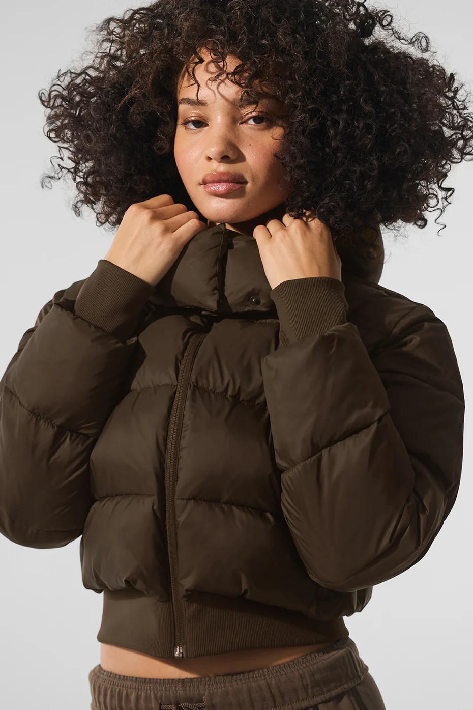 ALO | Foxy Puffer Jacket in Espresso Brown, Size: Medium | Alo Yoga (US)