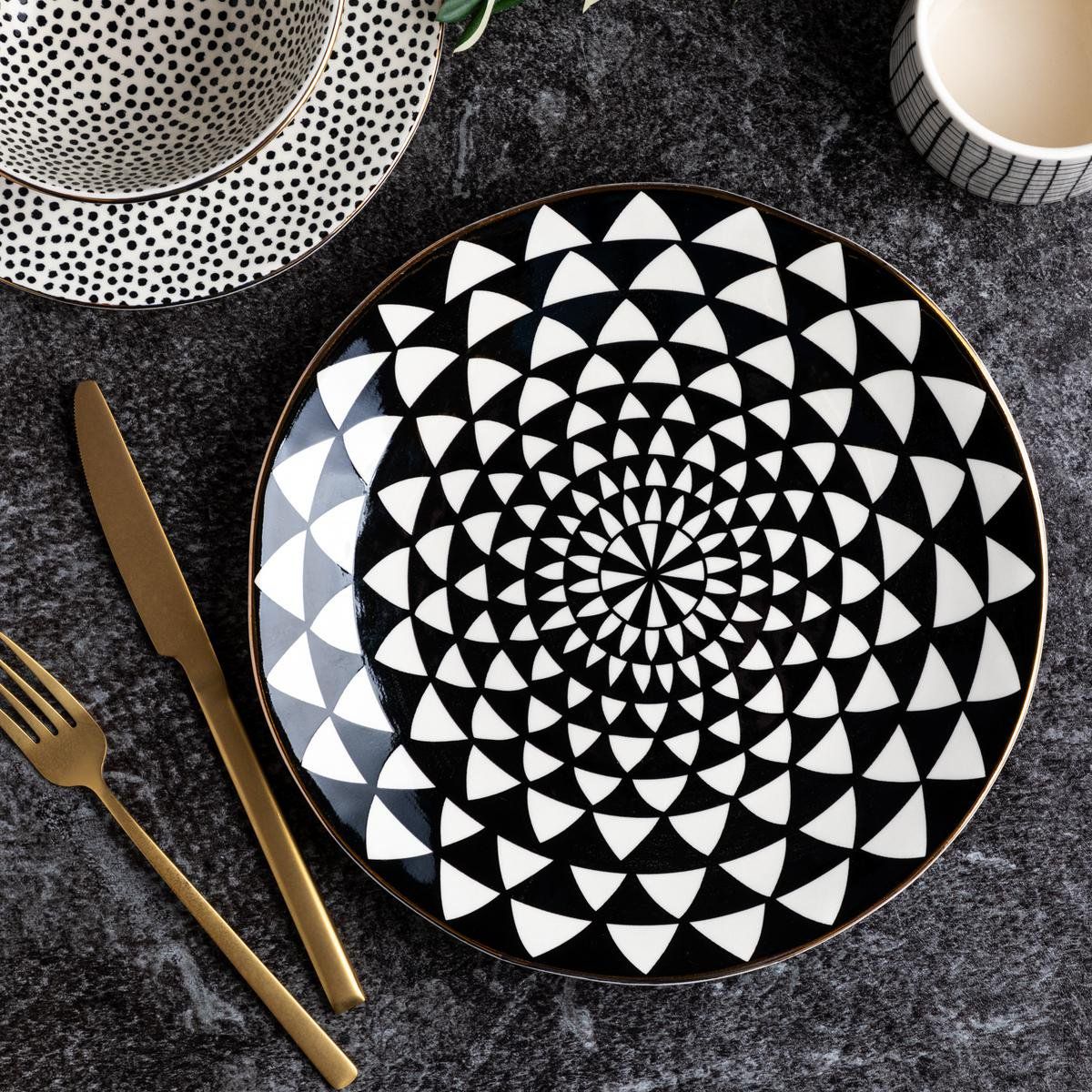 Thyme & Table Salad Medallion Plate, Black & White | Walmart (US)