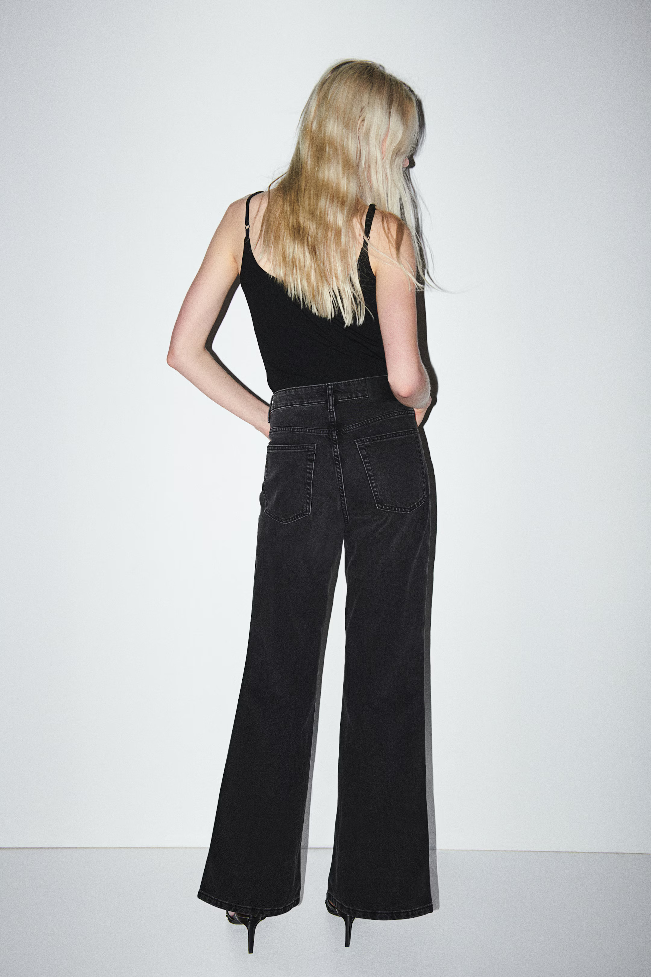 Bleecker High Rise Wide Leg Jeans | H&M (US + CA)