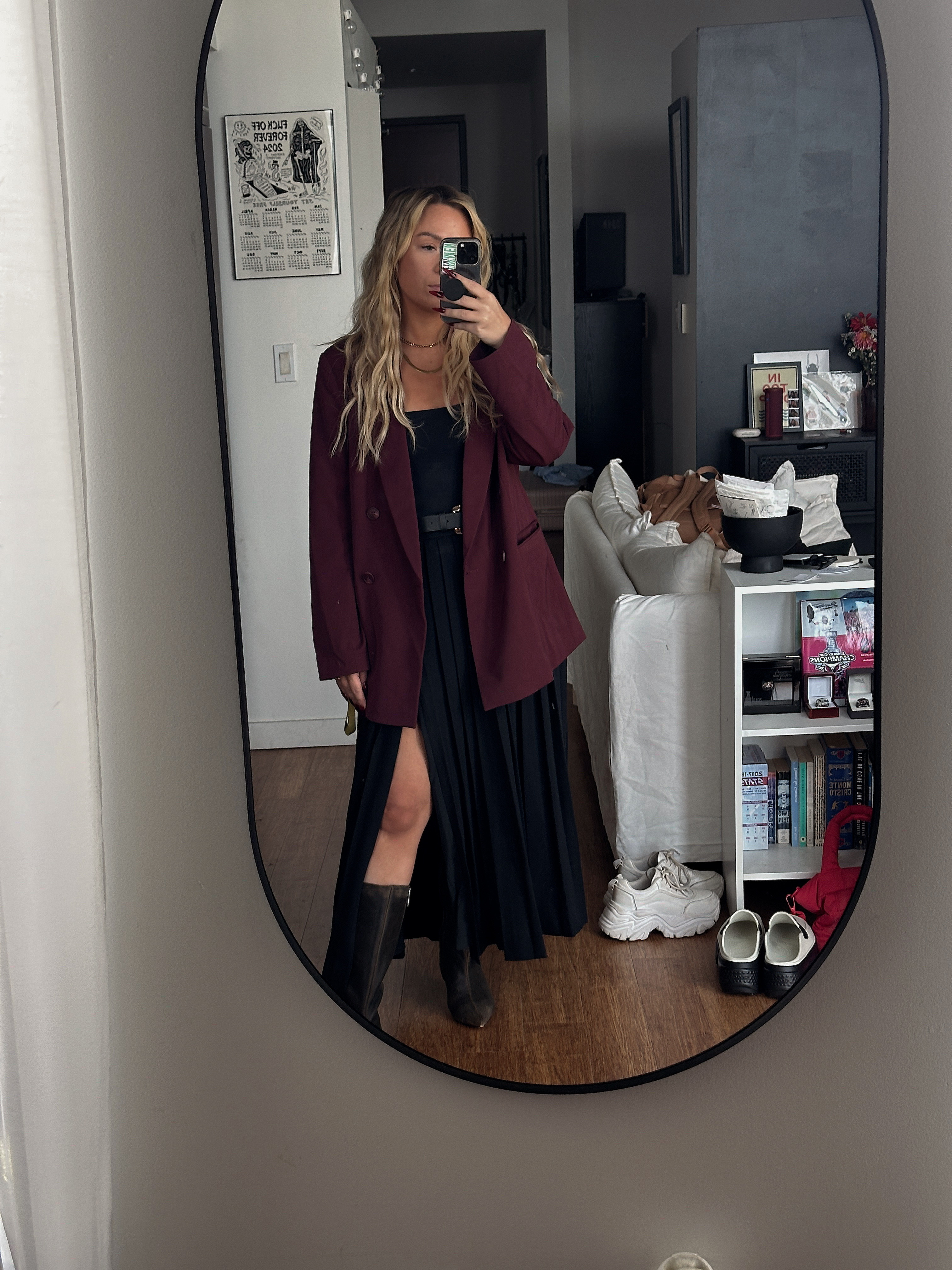 blazer - h&m
bodysuit - aritzia 
skirt - abercrombie
boots - franco sarto
belt - lulus

#LTKStyleTip #LTKSeasonal #LTKFindsUnder50