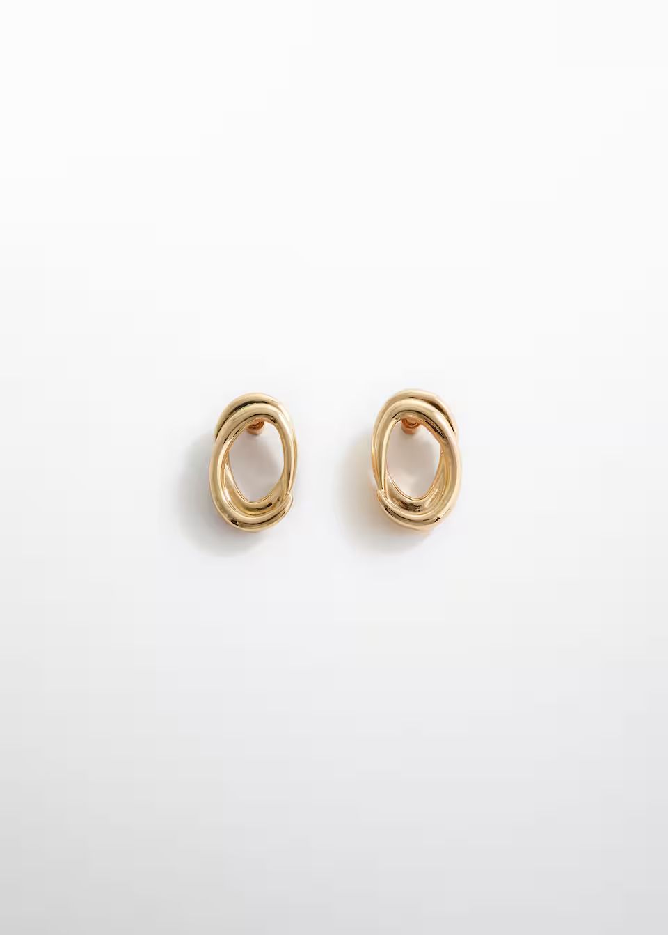Oval hoop earrings -  Women | Mango USA | MANGO (US)