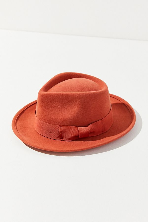 UO Short Brim Felt Fedora | Urban Outfitters (US and RoW)