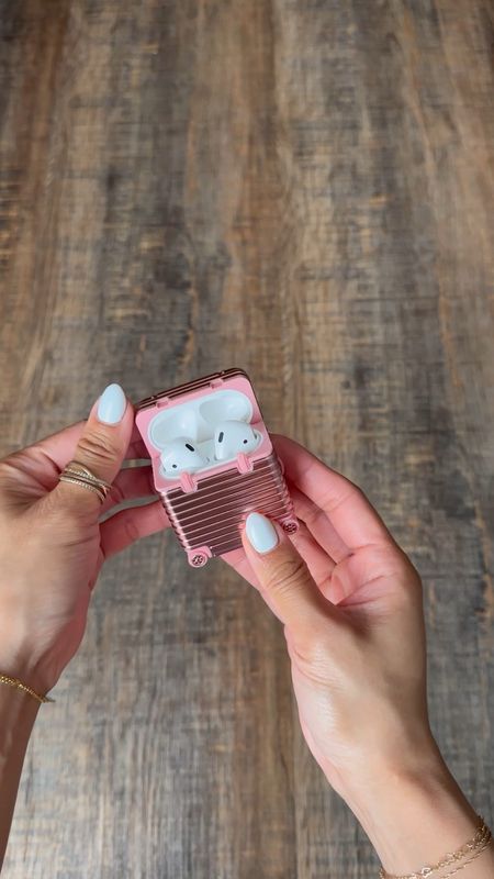 The cutest AirPods Case for all my travel Barbies! 🩷 