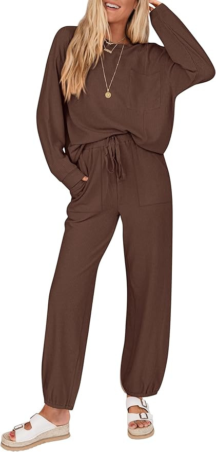 KIRUNDO Lounge Sets for Women 2025 Fall Travel Airport Outfits Ribbed Knit Tops Jogger Pants Trac... | Amazon (US)