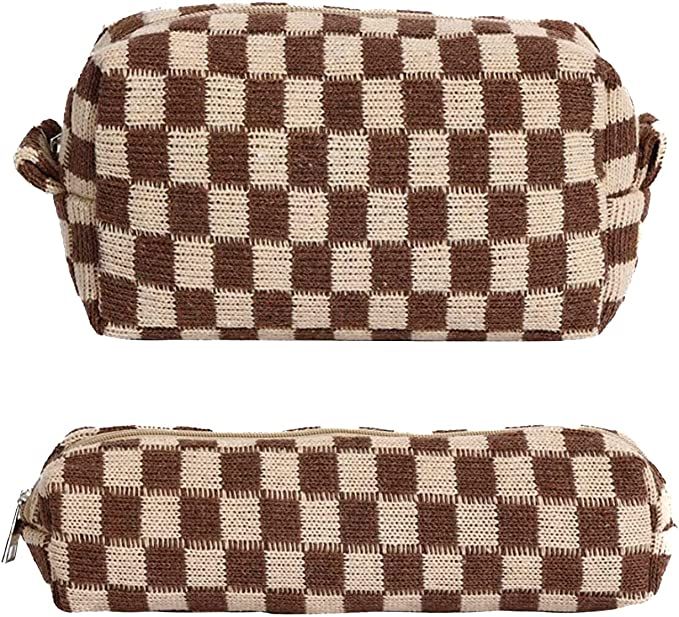 Checkered Pouch (Khaki) | Amazon (US)