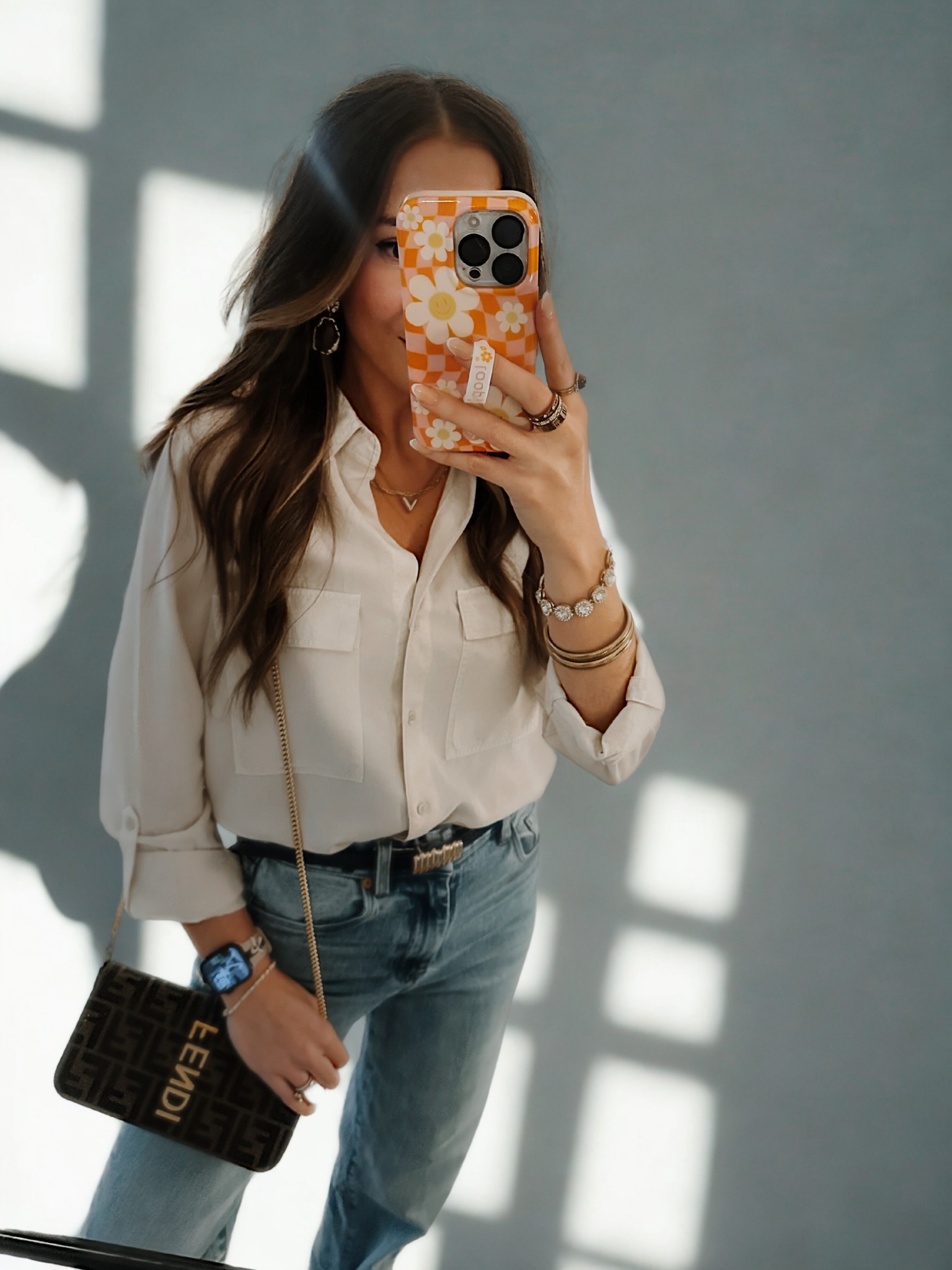 This Aritzia button down top is the BEST quality and so soft! Wearing an XS as it is oversized. Perfect transition to summer outfits!

#LTKGiftGuide #LTKSaleAlert #LTKFindsUnder100