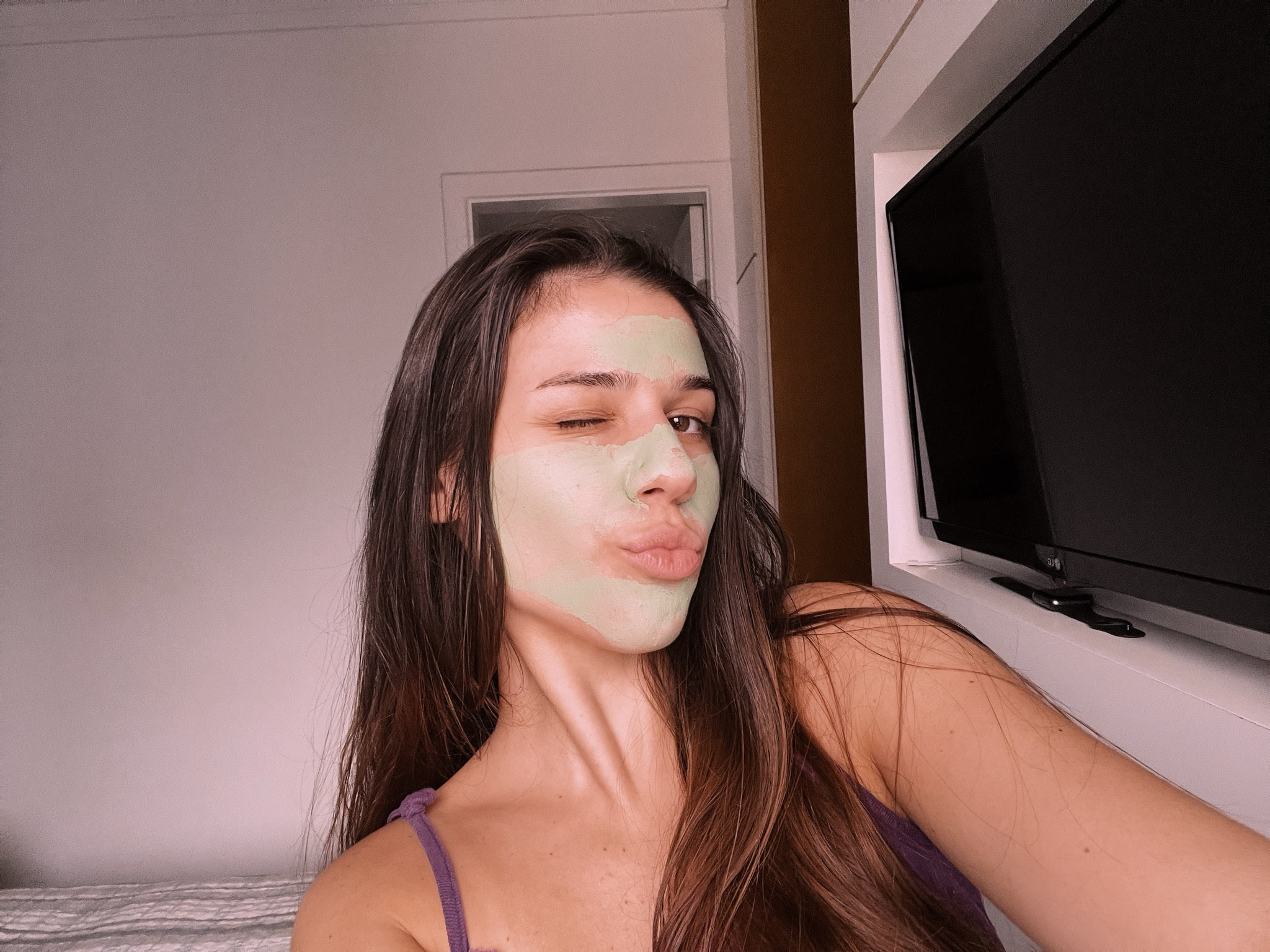 Máscara Antiacne Sallve  + Óleo Lola no cabelo antes do banho hoje 🧖‍♀️ 

#LTKbrasil #LTKbeauty
