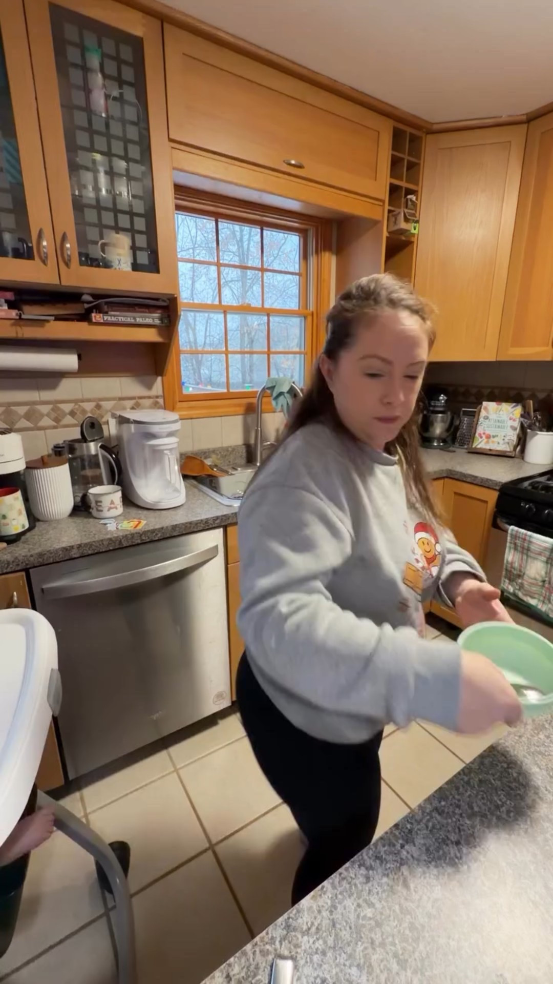 Vlogmas Day 11! Small haul at the end with a couple food items and a Christmas gift. The rest is clips throughout my day as a mom!🩷🩷🫶🏻 #vlogmas #momlife #momlifebelike #mommorningroutine