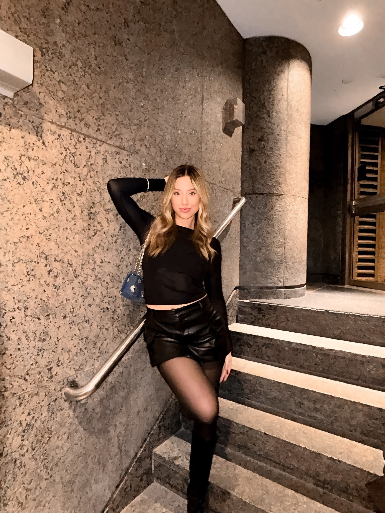 Happier in black


#LTKdatenight #LTKcanada #LTKwinter