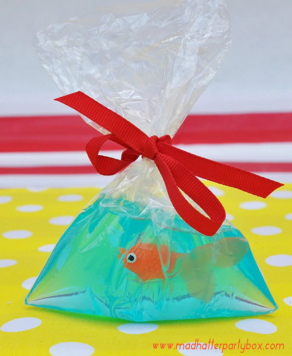 MadHatterPartyBox | Etsy (US)