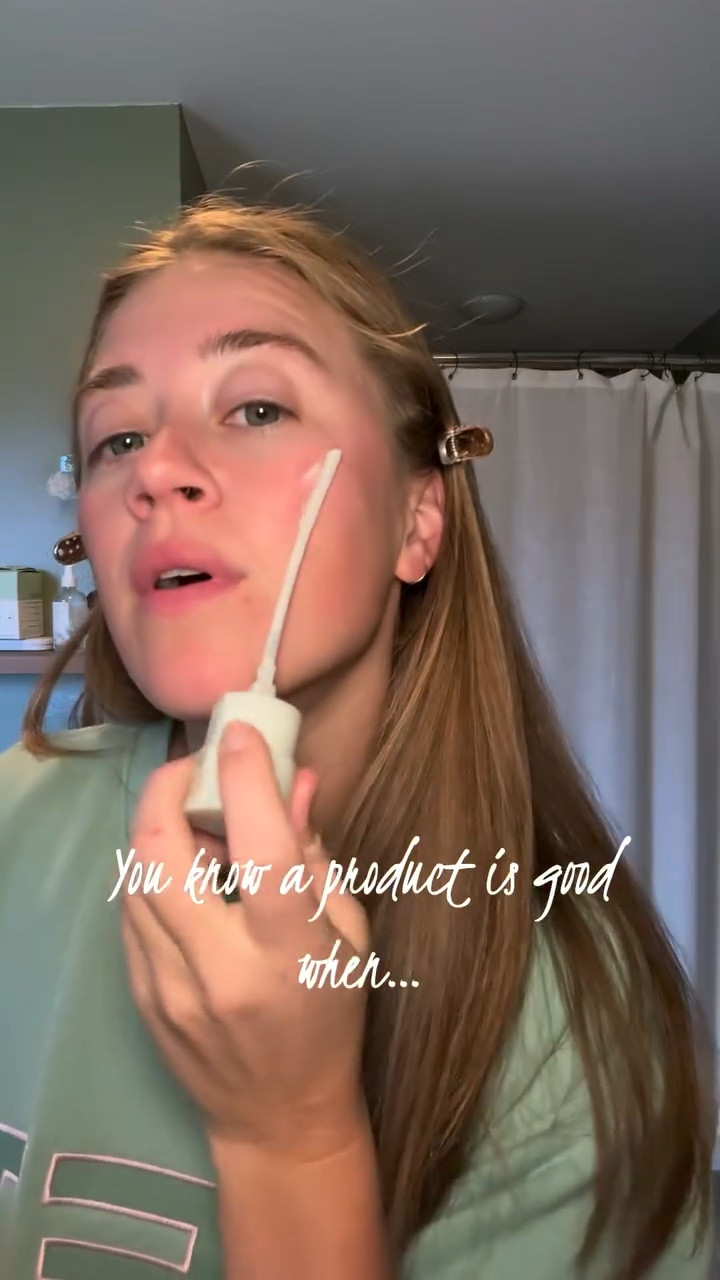 It’s so good that I’m on my third bottle and I open the container to get every last drop each time ✨ it’s also part of the @luxunfiltered Black Friday sale so comment DROP or head to me LTK if you want the link 😘