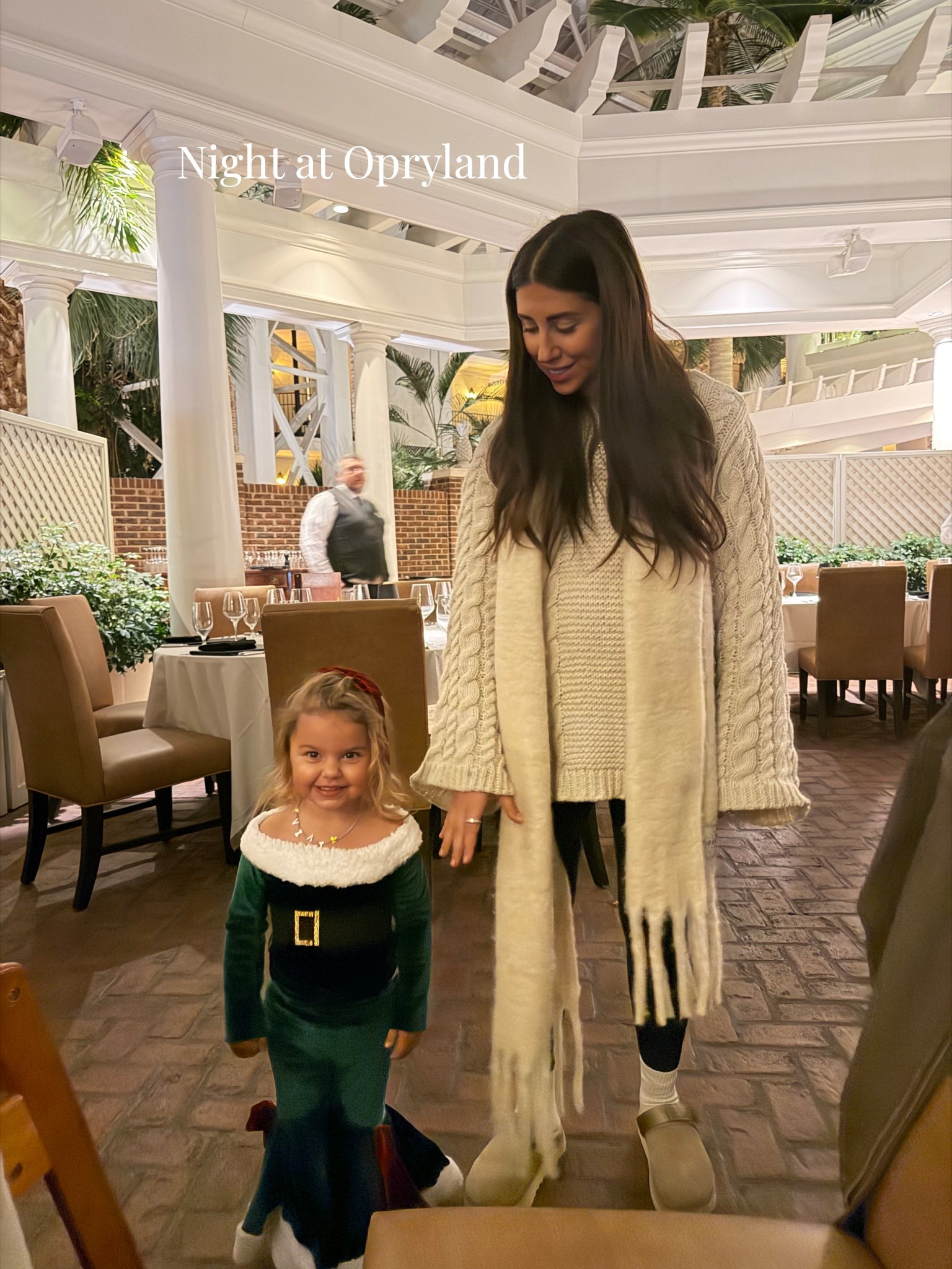 This Amazon sweater is a thick cozy girlll✨
Sweater: medium
Leggings:medium 

Dressupbuttercup.com #dressupbuttercup #dederaad 



#LTKmomlife #LTKHoliday #LTKSeasonal