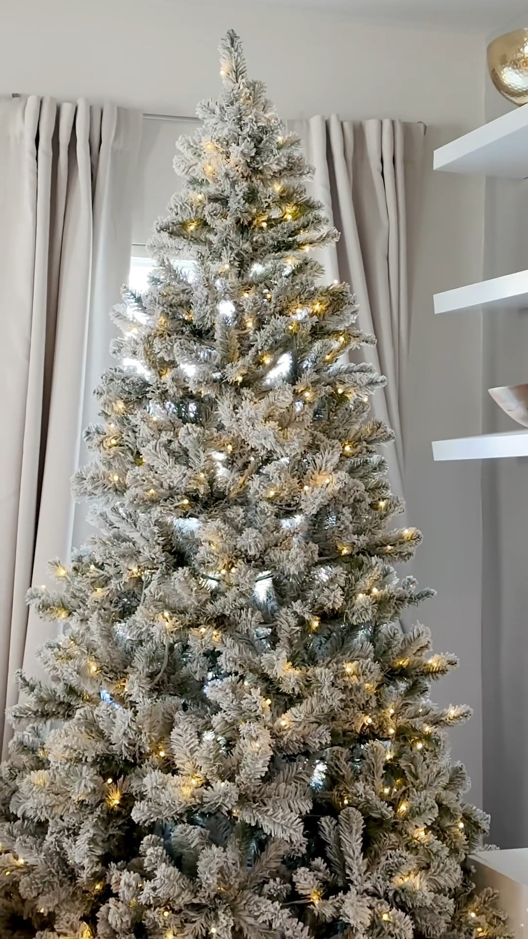 8ft King of Christmas Flocked Prince spruce tree with 550 warm LED lights 

#LTKSeasonal #LTKSaleAlert #LTKHome