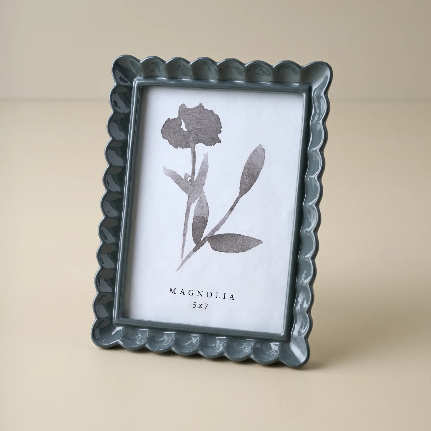 Kara Scalloped Photo Frame | Magnolia