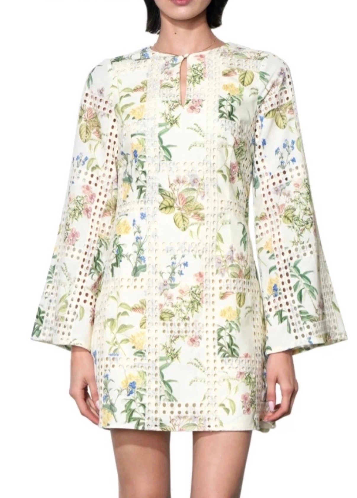 So cute - looks like Zimmermann!
RUNS SMALL across chest (wearing my usual XS but need small)


#LTKSeasonal