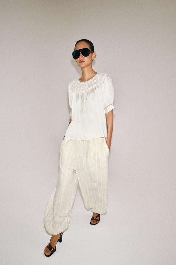 ZW COLLECTION LACE SHORT SLEEVE BLOUSE | Zara UK