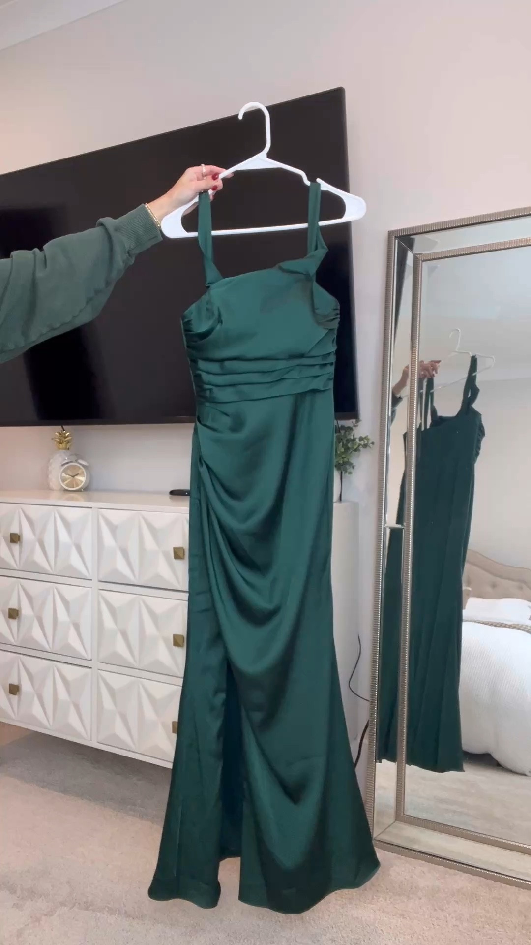 Winter wedding guest dress. Cocktail dress. Formal dress. Green dress. Wedding dress 

Thriftytigers for 15% off

#LTKWedding #LTKHoliday #LTKGiftGuide
