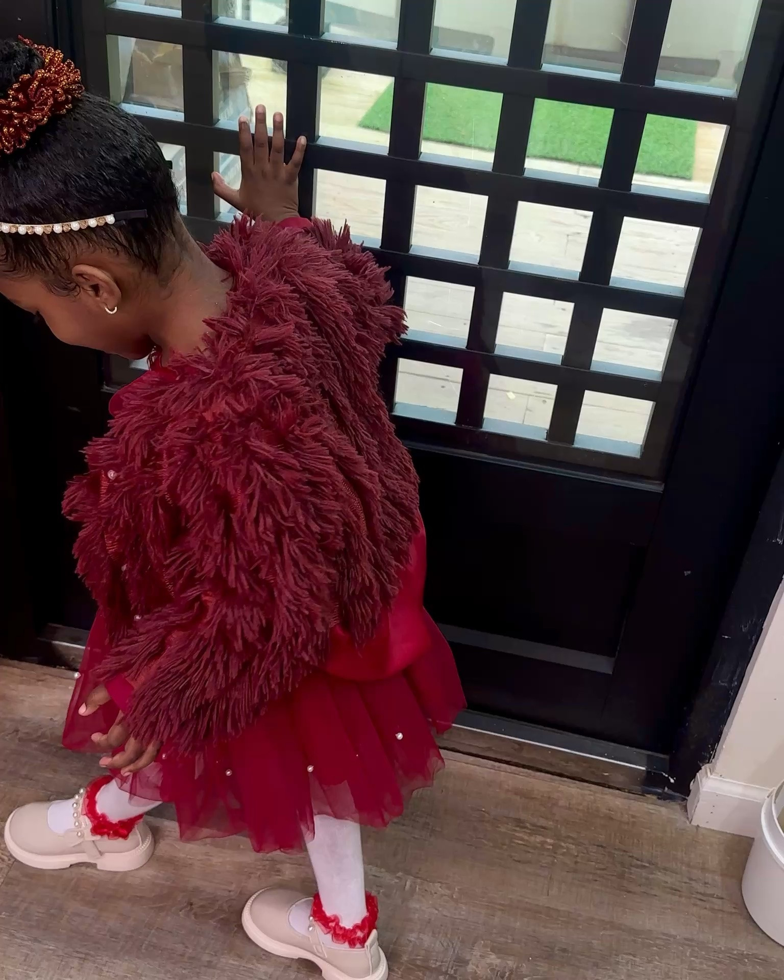 Every little girl deserves to feel like a princess ✨👑 This stunning burgundy dress is full of elegant details, from the delicate beading to the beautiful bow and dreamy mesh skirt. Perfect for birthdays, weddings, holiday celebrations, family photos, and all of life’s special moments. ❤️🎀

#LTKKids #LTKFamily #LTKStyle #LTKHoliday #LittleFashionista #PrincessDress #FlowerGirlDress #BirthdayDress #ToddlerFashion #GirlsFashion #SpecialOccasionDress #KidsStyle #HolidayOutfit #FamilyPhotos #WeddingStyle #PartyDress #LittlePrincess #CuteKidsStyle #MomFinds #LTKFinds