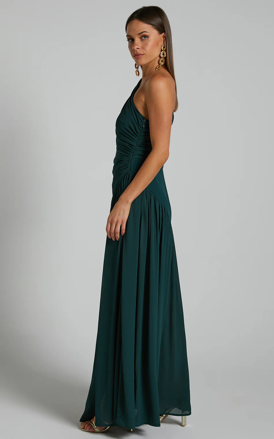 Grittah Midi Dress - One Shoulder Bishop Sleeve High Split Ruched Dress in Emerald | Showpo (US, UK & Europe)