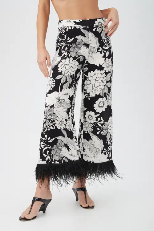 Trina Turk Short Weekend Feather Trim Pant in Black/white at Nordstrom, Size 2 | Nordstrom